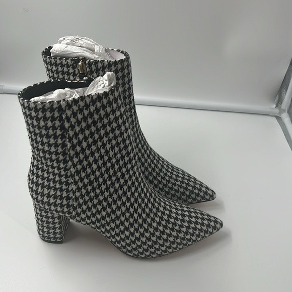 J.Crew houndstooth ankle boots - Picture 2 of 4